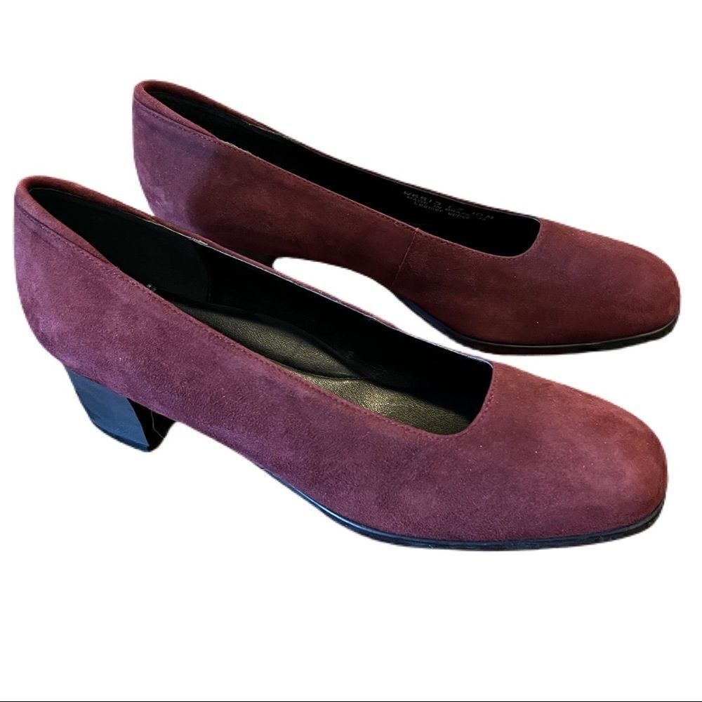Rockport Heels, Suede, Wine Colored, Block Heel. Size 10M. Great Used Cond!!